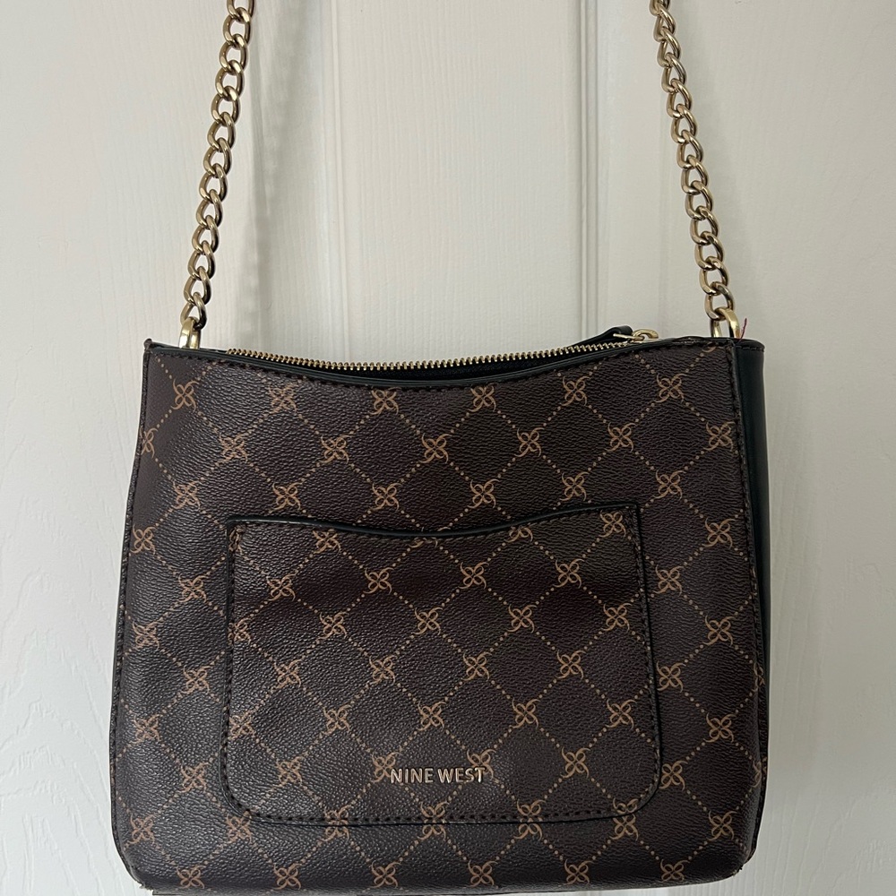 Nine West Brown Monogram Crossbody – So Chic & Versatile 🤎✨